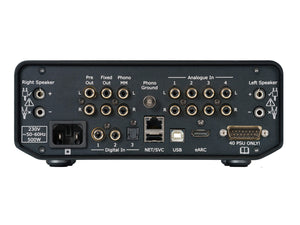 Cyrus 40 AMP - Rear Connections Panel