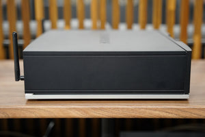 Auralic Altair G1.1 - Left Side