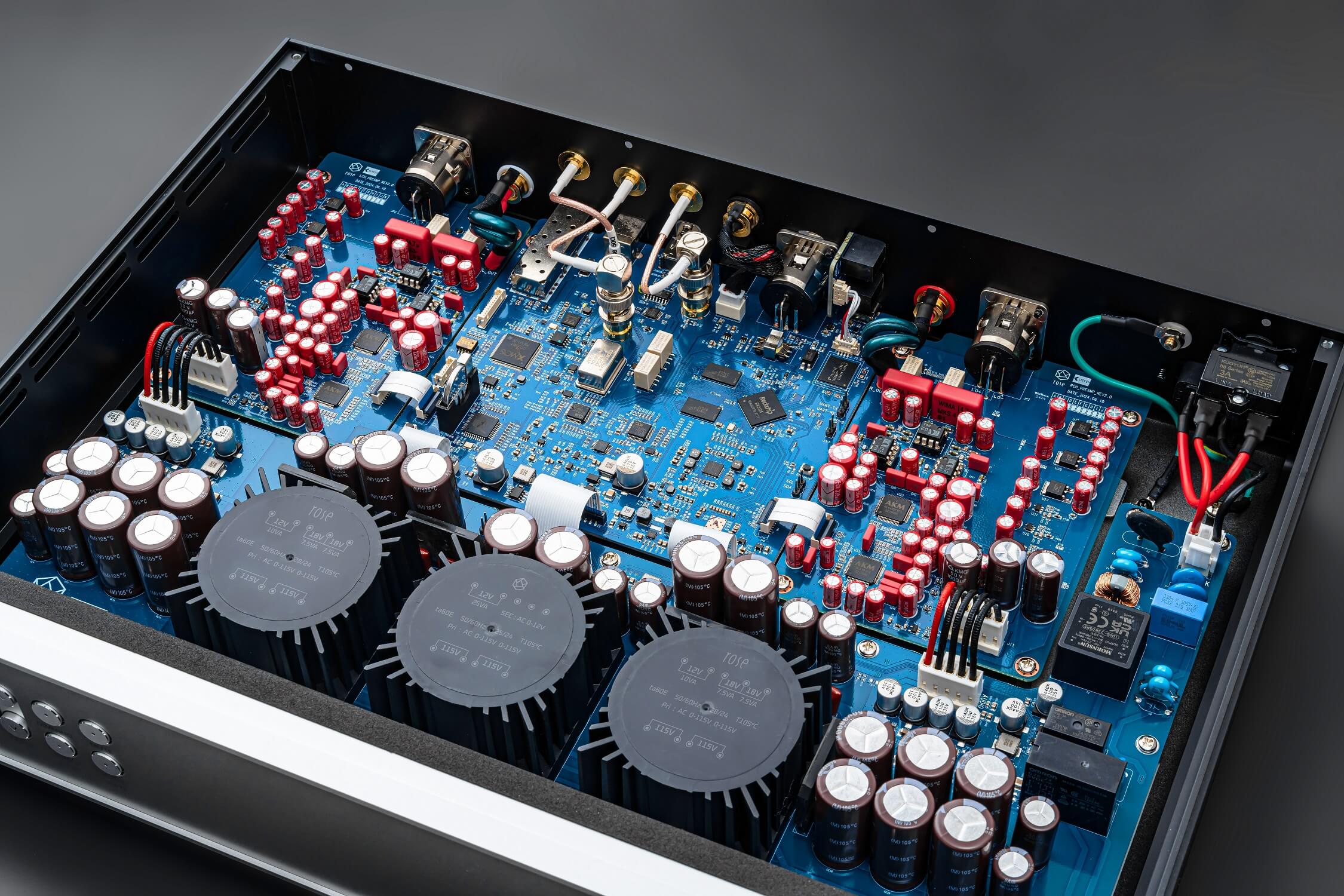 HiFi Rose RD160 - DAC - Internals