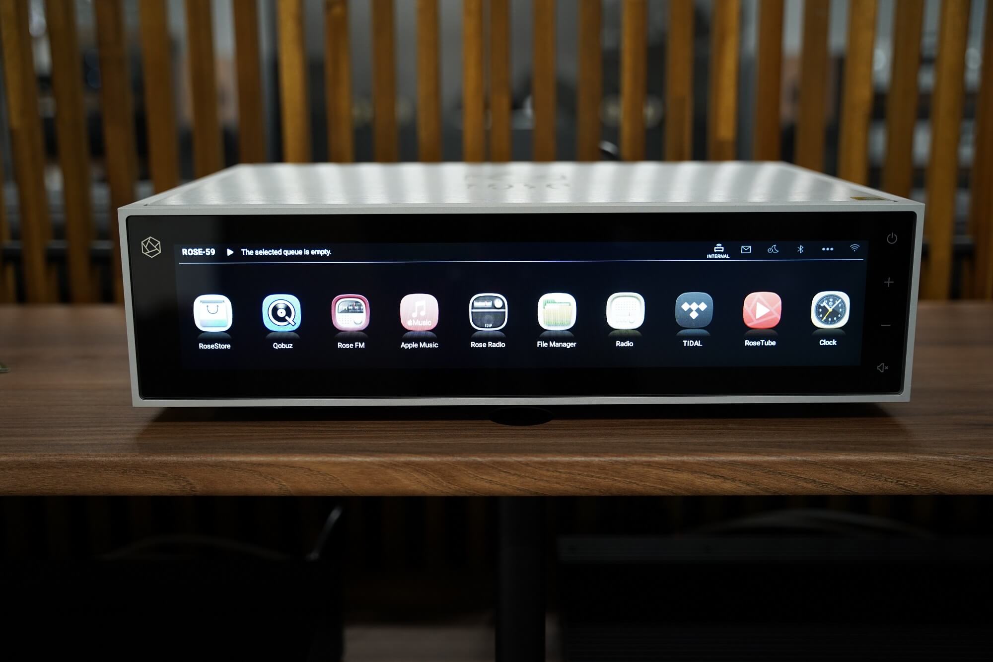 HiFi Rose RS150b - Main Screen