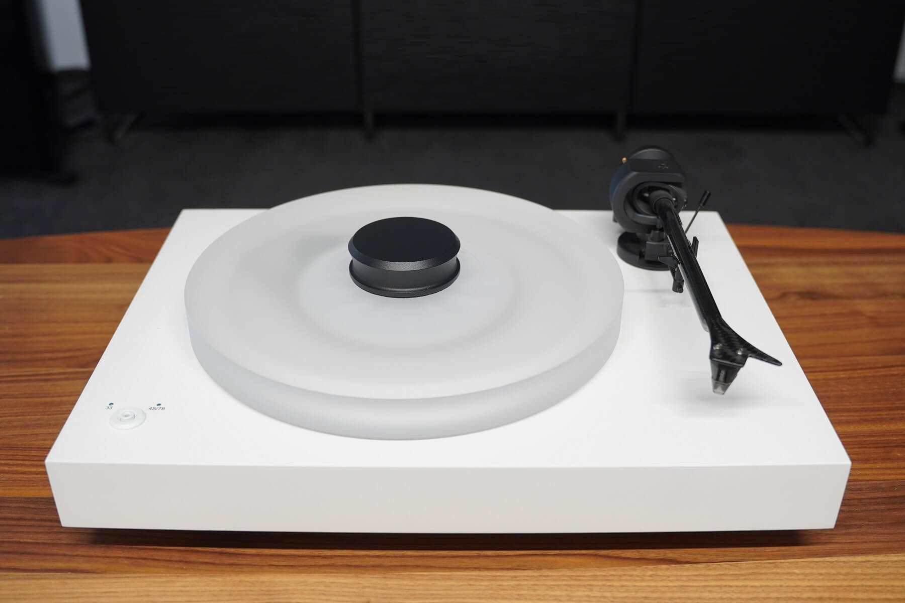Pro-Ject X2 - White Turntable - Front