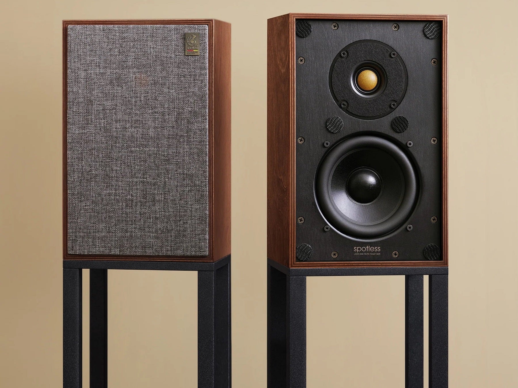 Spotless Audio Eternal 5.2 - Speakers and Stands